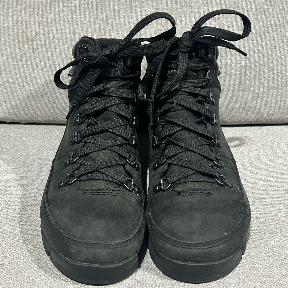 The North Face Men's Black Leather Boots - Picture 3 of 4
